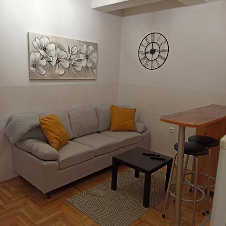Ema Lux 3 Lejlighed Novi Sad Eksteriør billede